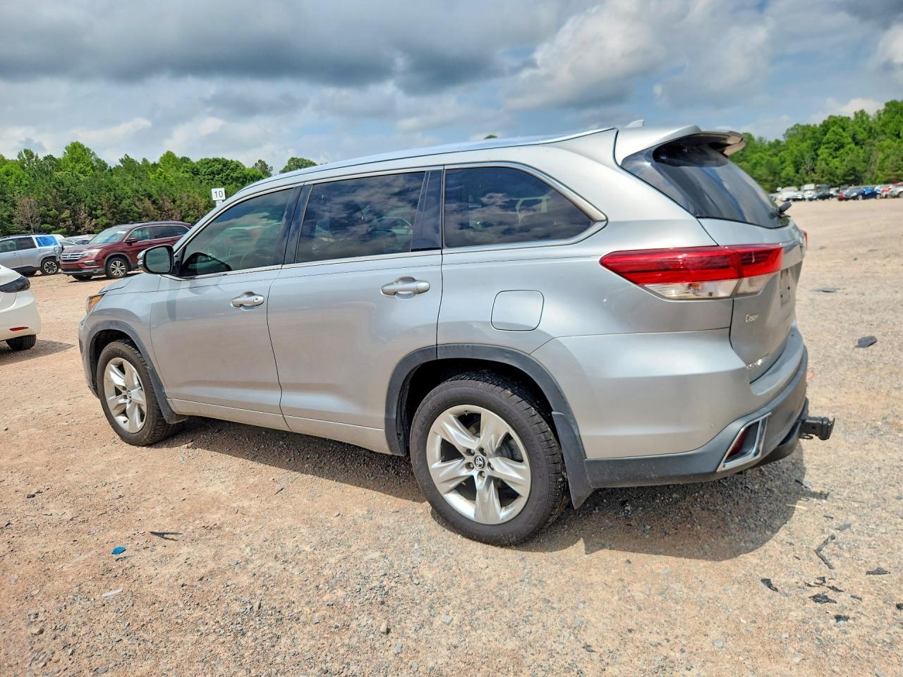 2017 Toyota Highlander Limited - zdjęcie 2