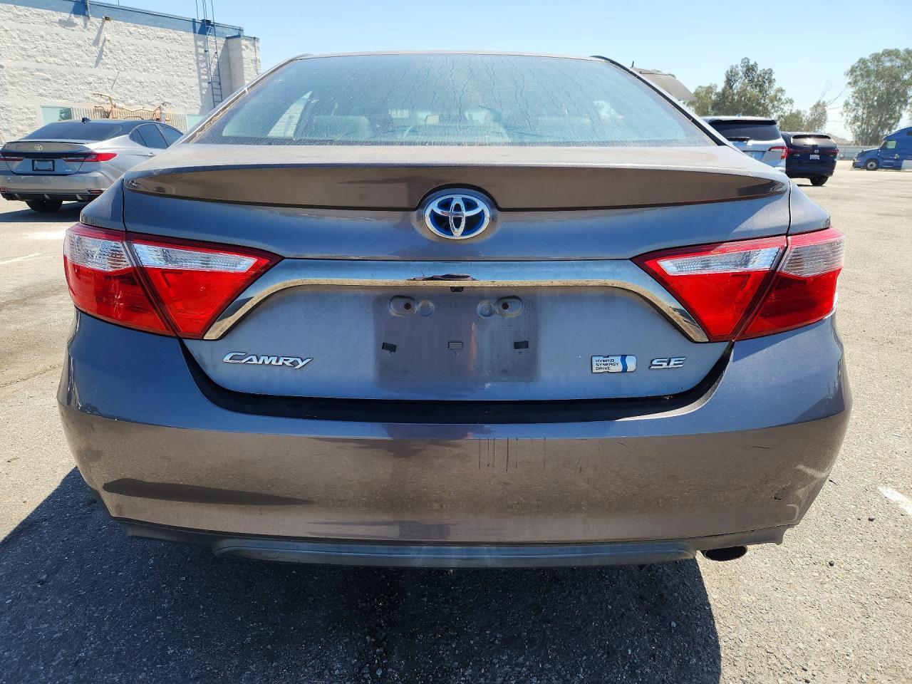 2015 Toyota Camry Hybrid Se - zdjęcie 6