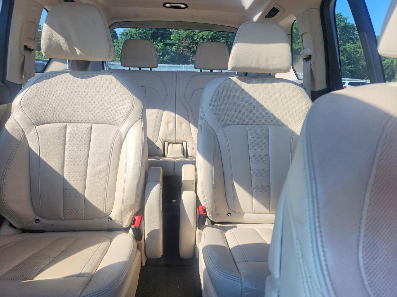 2019 BMW X7 xDrive40I - zdjęcie 10