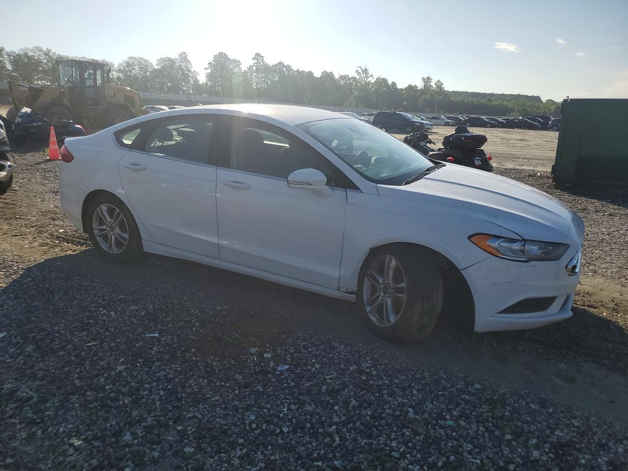 2018 Ford Fusion Se - zdjęcie 4