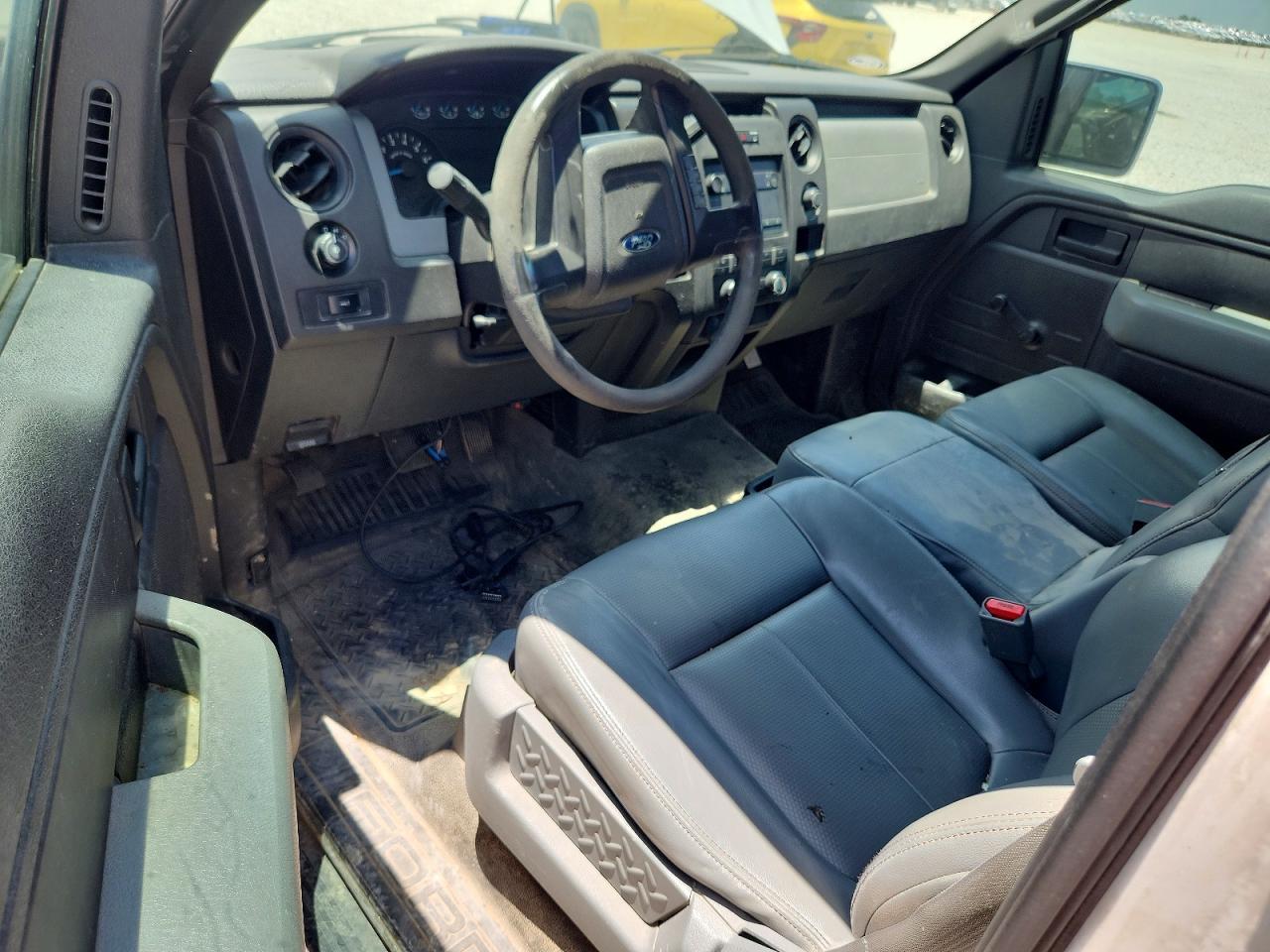 2014 Ford F150 - zdjęcie 8