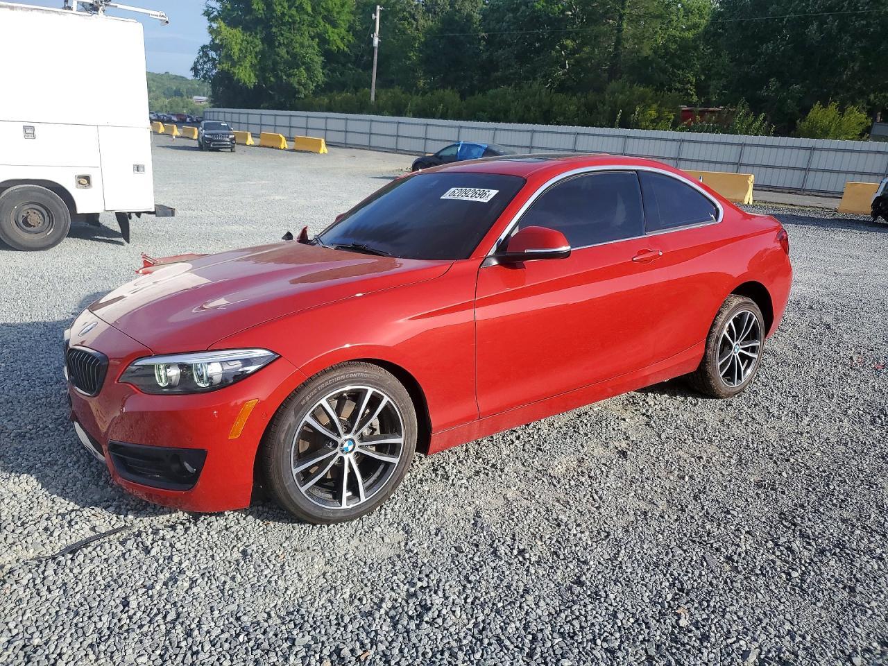 2020 BMW 230I - zdjęcie główne