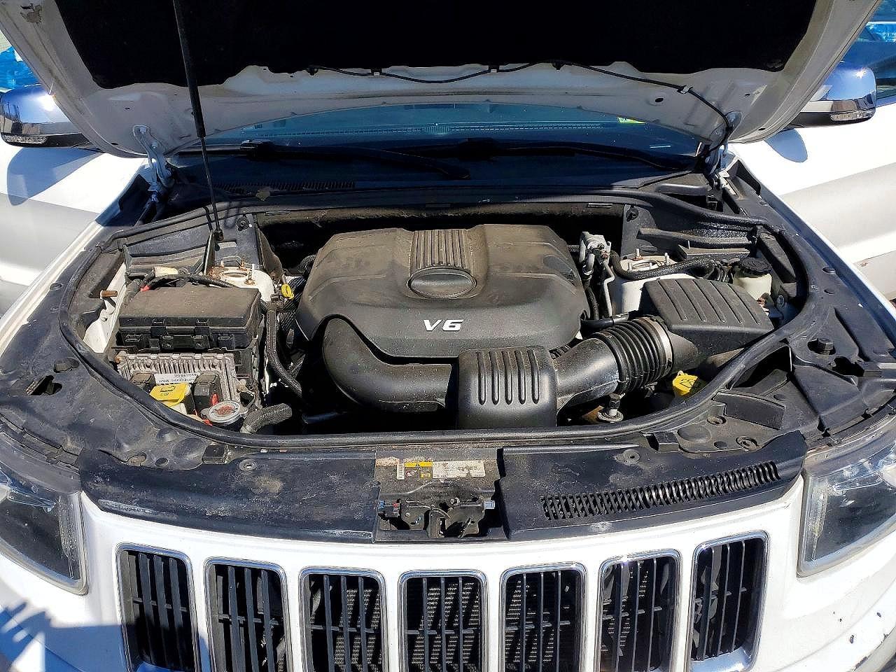 2014 Jeep Grand Cherokee Limited - zdjęcie 12