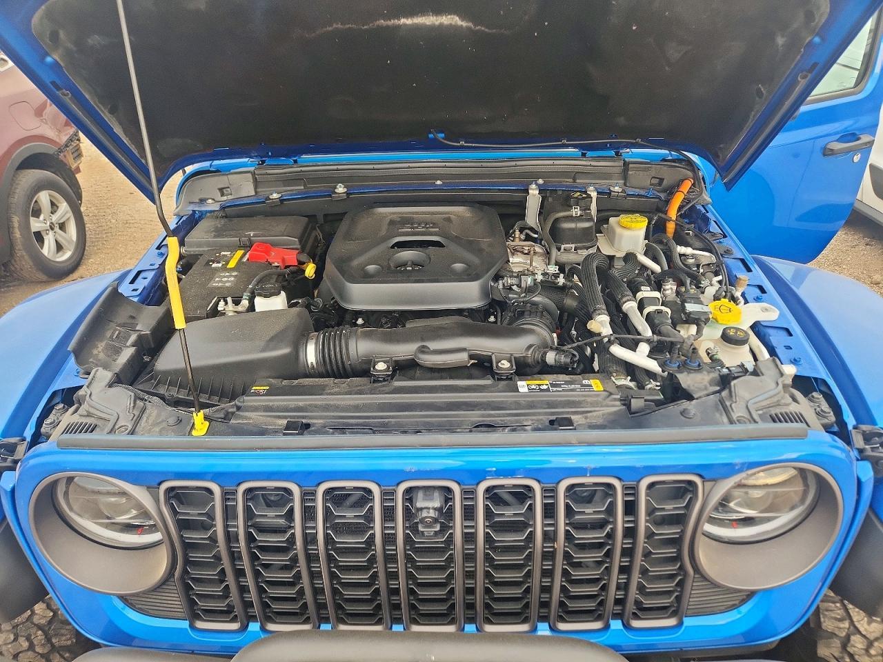 2023 Jeep Wrangler Rubicon 4Xe - zdjęcie 11