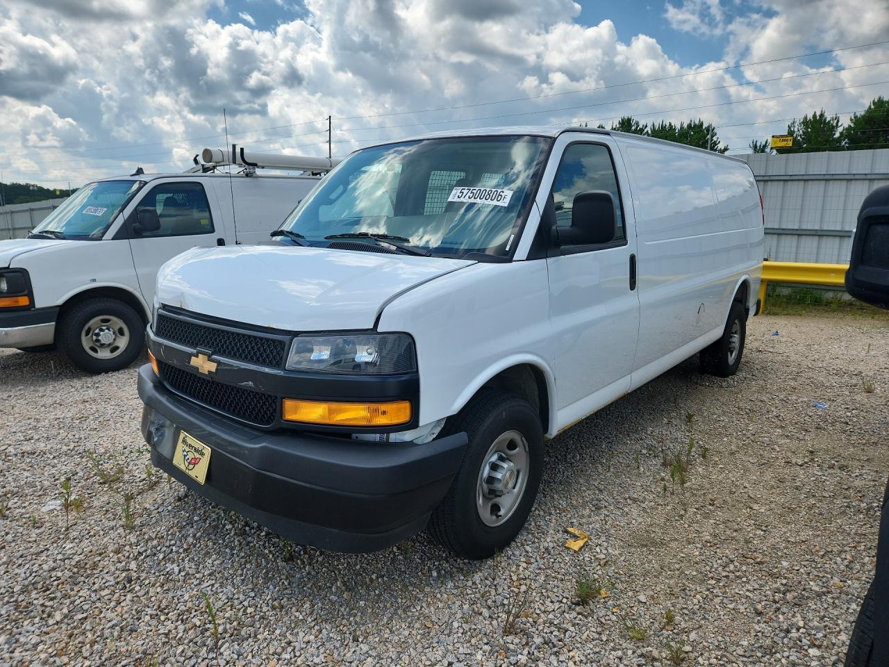 2025 Chevrolet Express G2500 - zdjęcie główne
