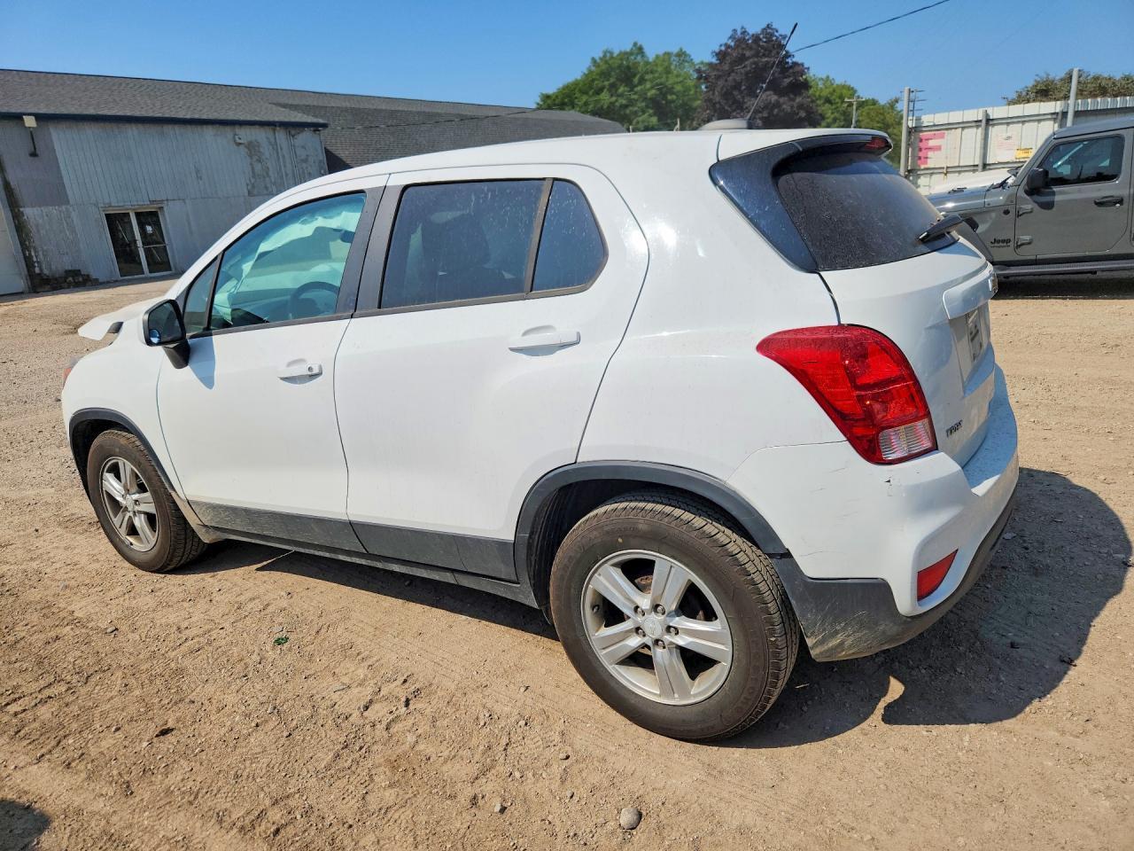 2019 Chevrolet Trax Ls - zdjęcie 2