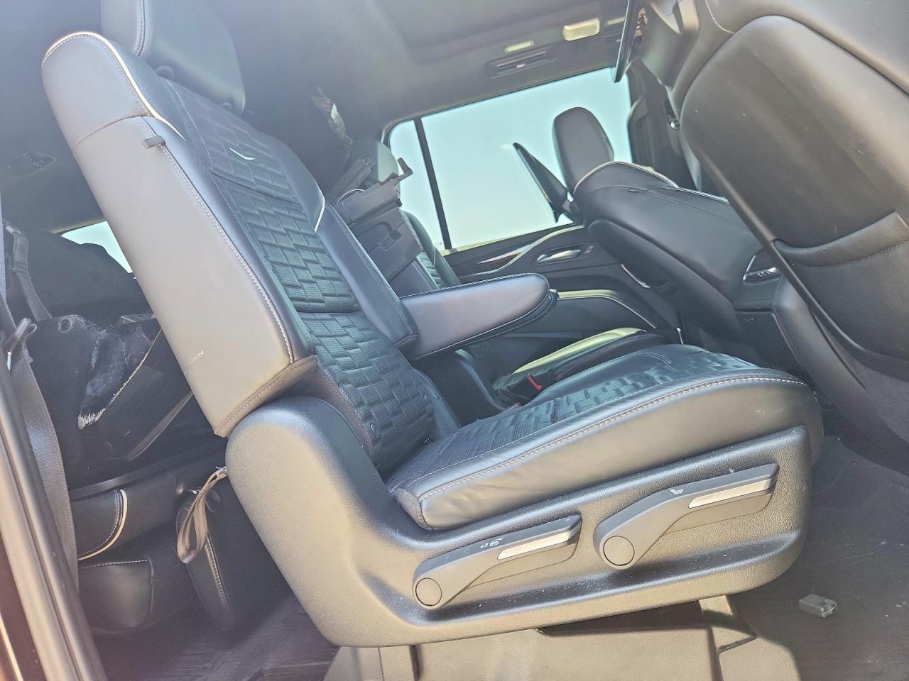 2024 Cadillac Escalade Esv Sport Platinum - zdjęcie 11