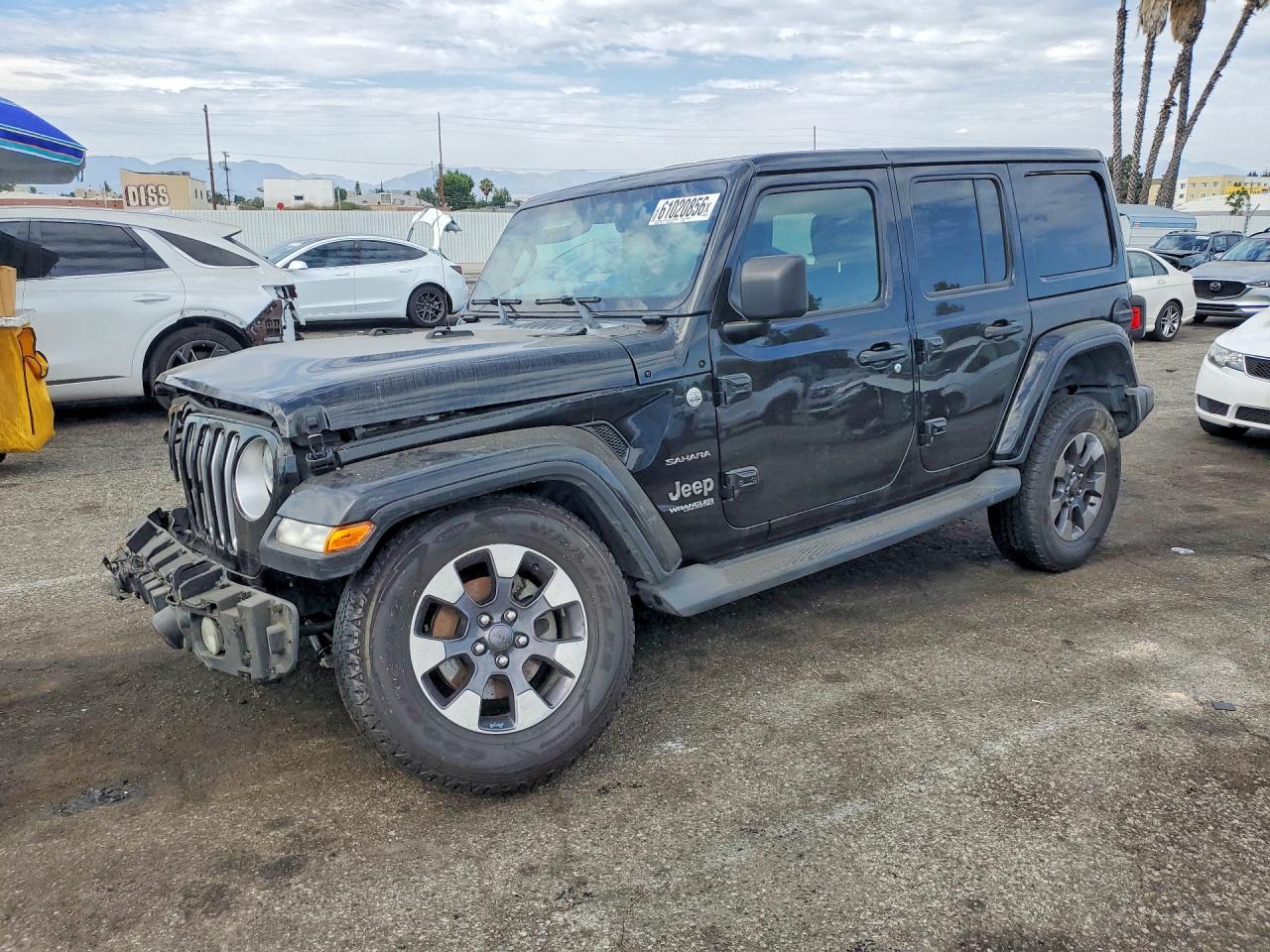2018 Jeep Wrangler Unlimited Sahara - zdjęcie główne