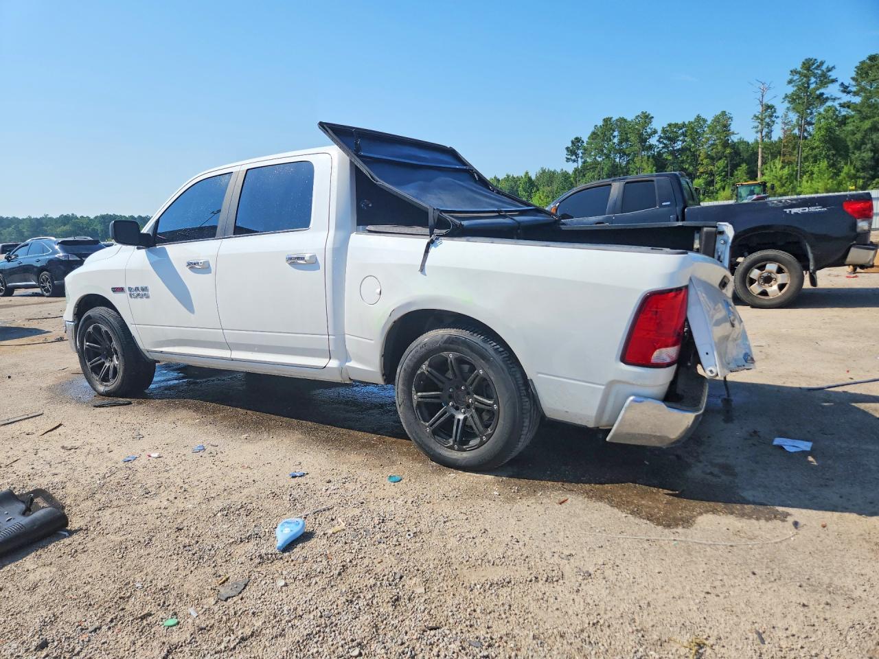 2016 Ram 1500 Slt - zdjęcie 2