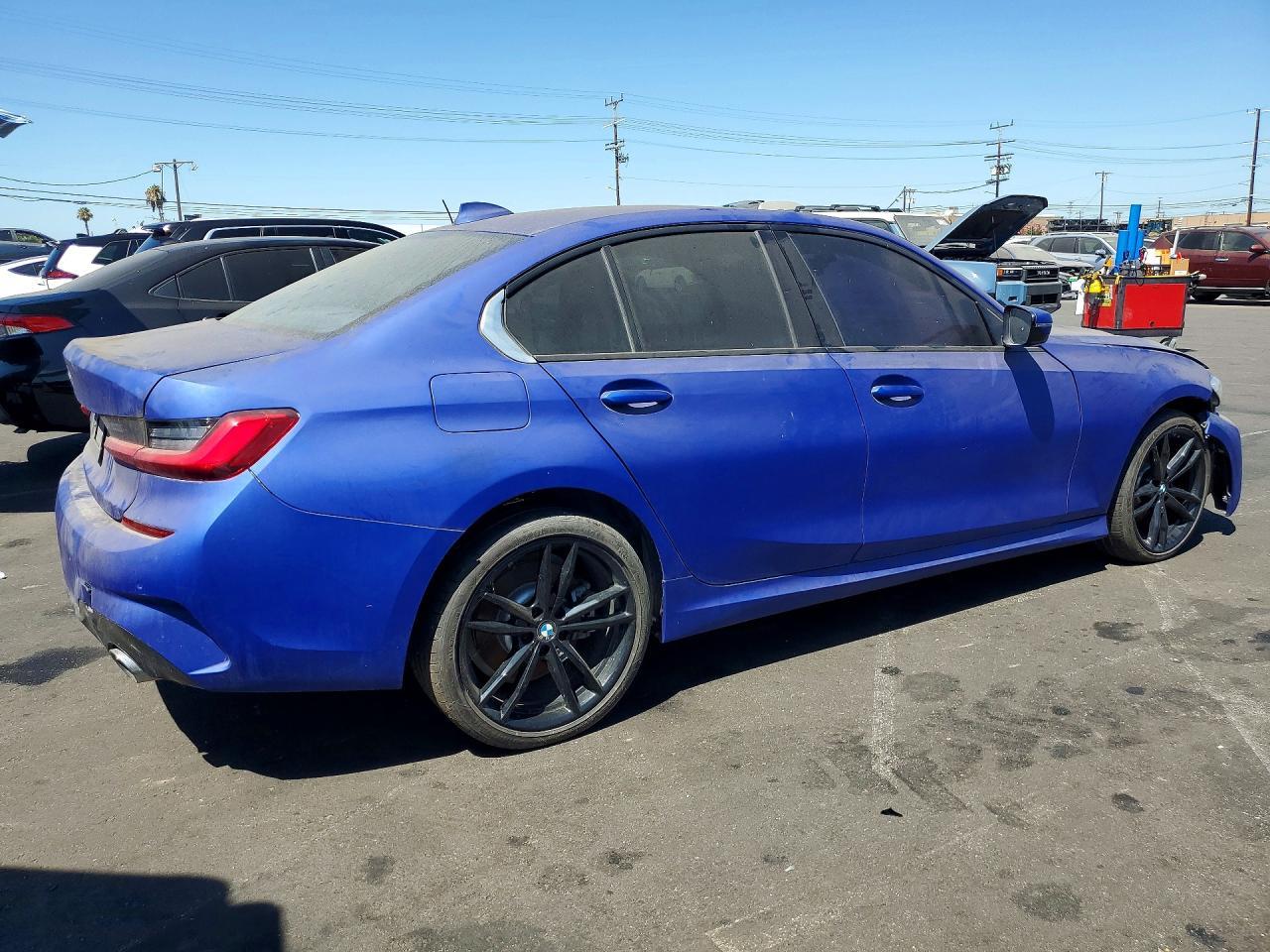 2020 BMW 330I - zdjęcie 3