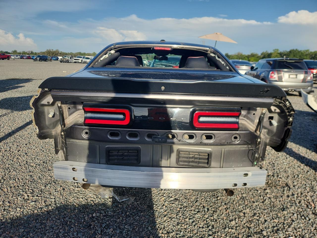 2022 Dodge Challenger Sxt - zdjęcie 6