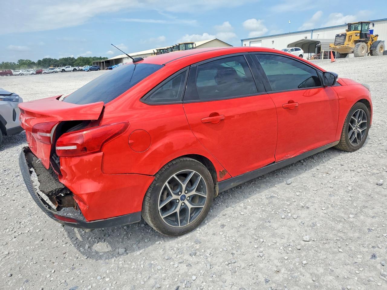 2017 Ford Focus Sel - zdjęcie 3