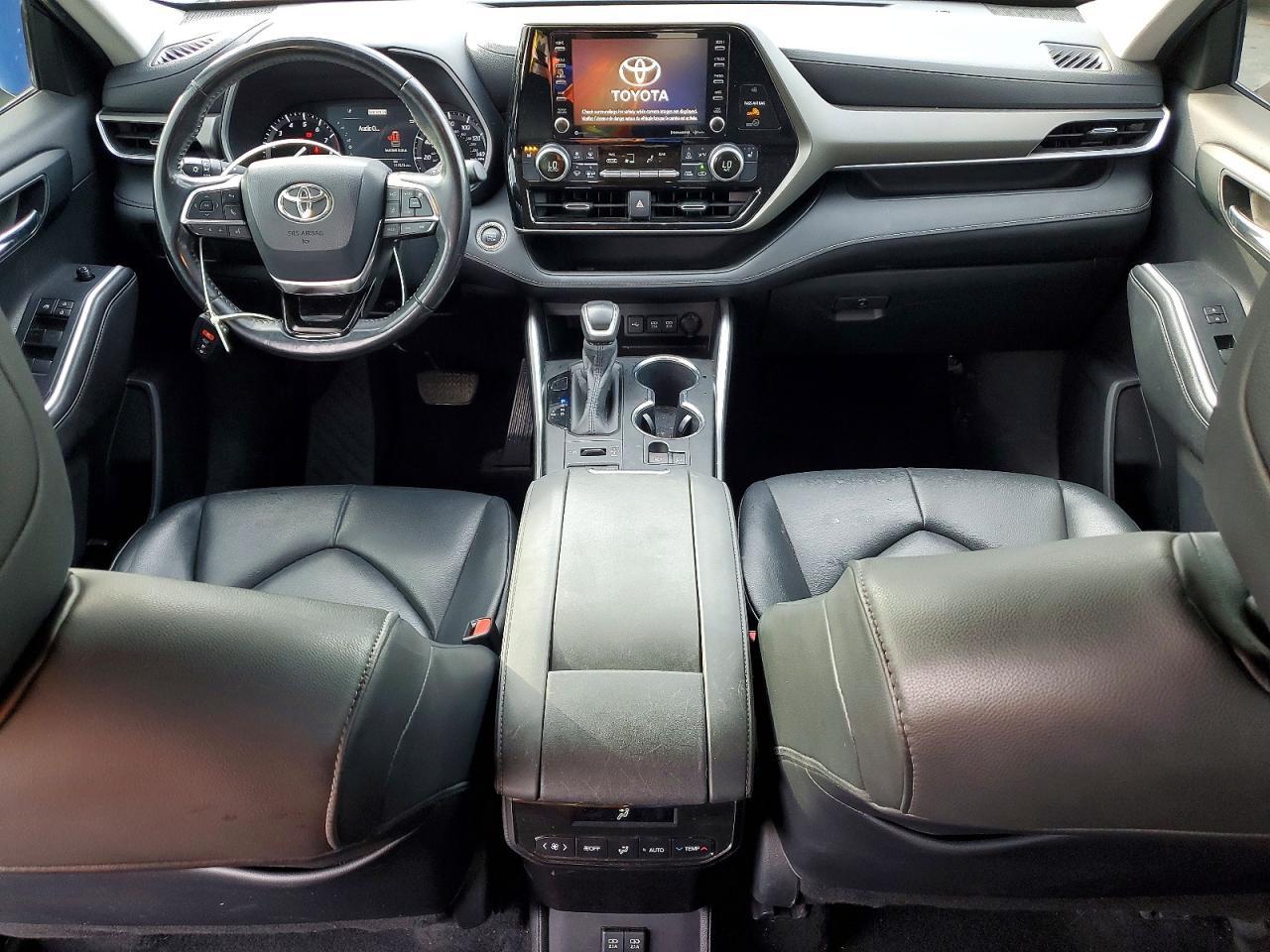 2020 Toyota Highlander Xle - zdjęcie 8