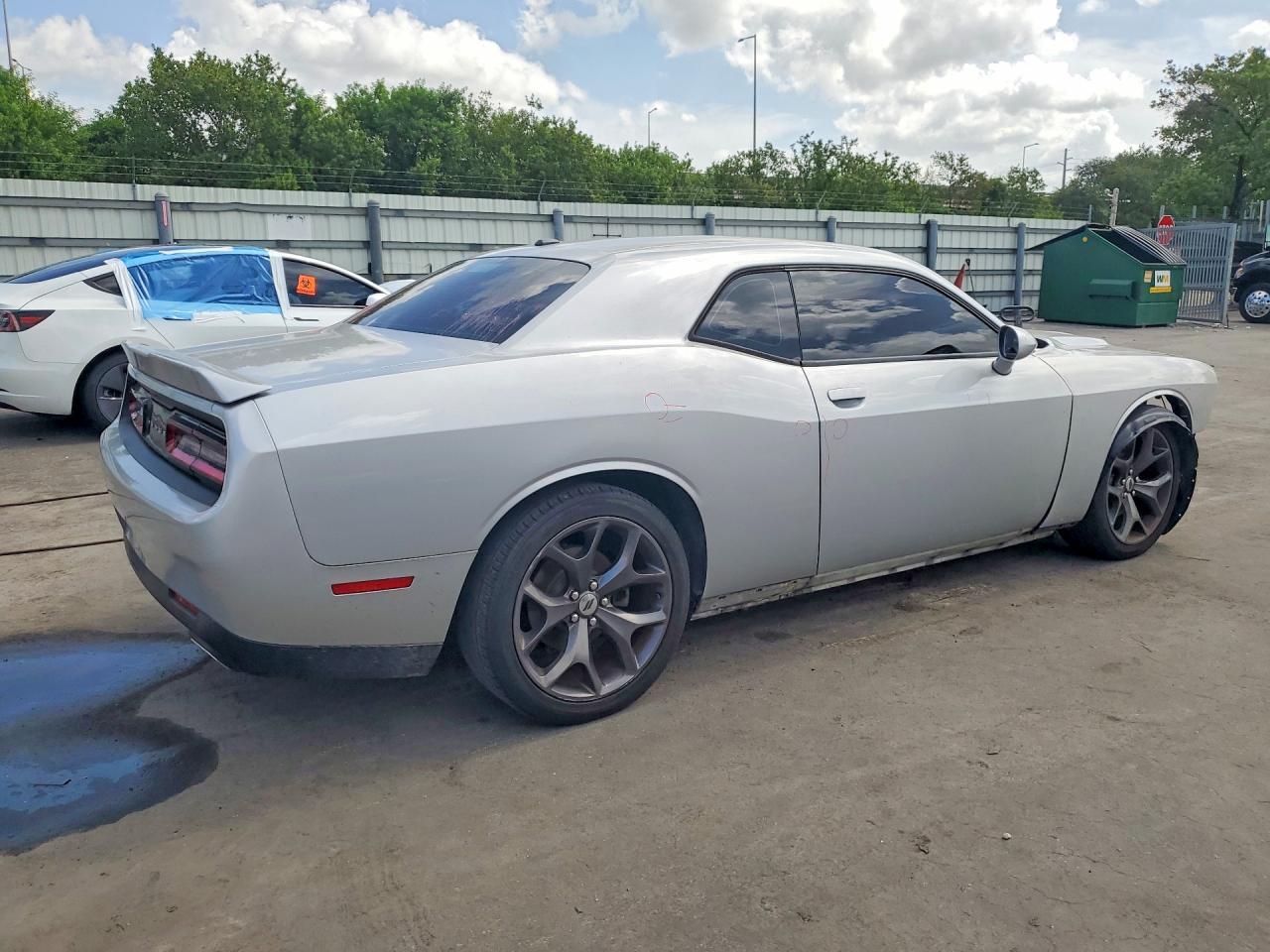 2019 Dodge Challenger Gt - zdjęcie 3