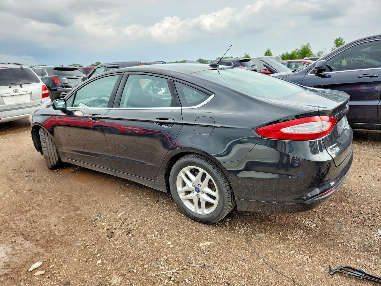 2013 Ford Fusion Se - zdjęcie 2