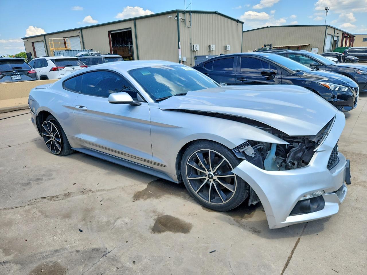 2016 Ford Mustang - zdjęcie 4