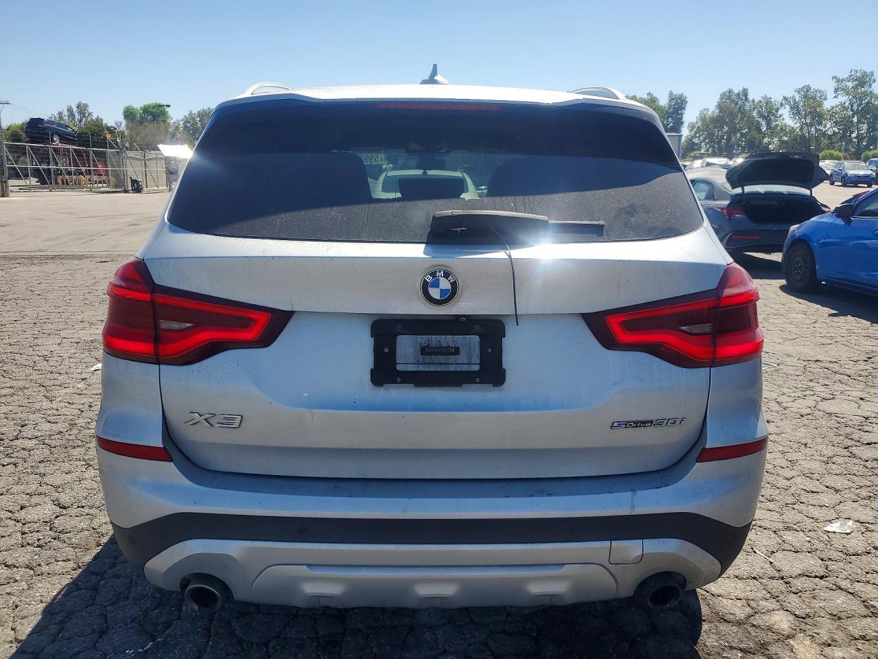 2019 BMW X3 Sdrive30I - zdjęcie 6
