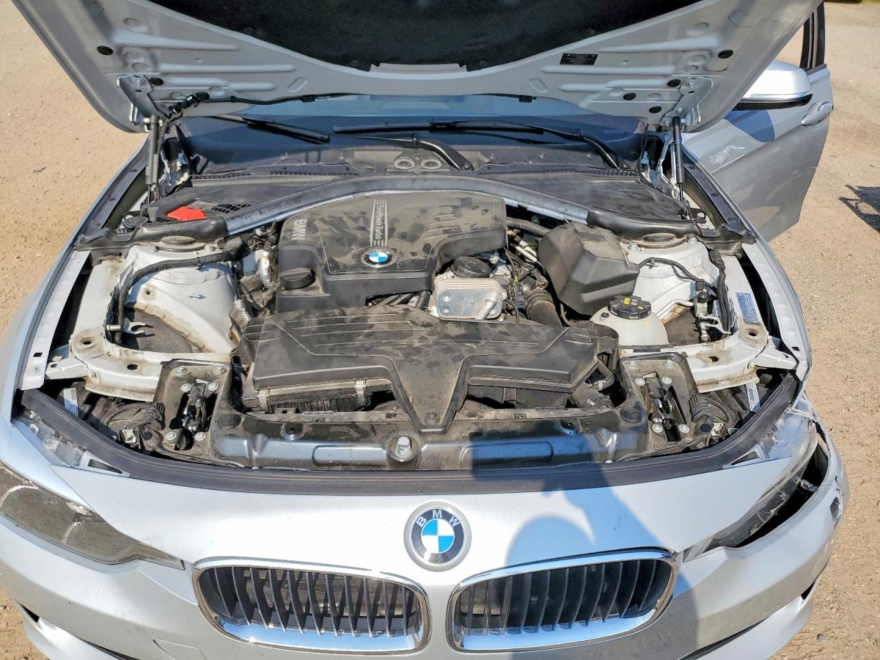 2015 BMW Seria 3 328i - zdjęcie 11