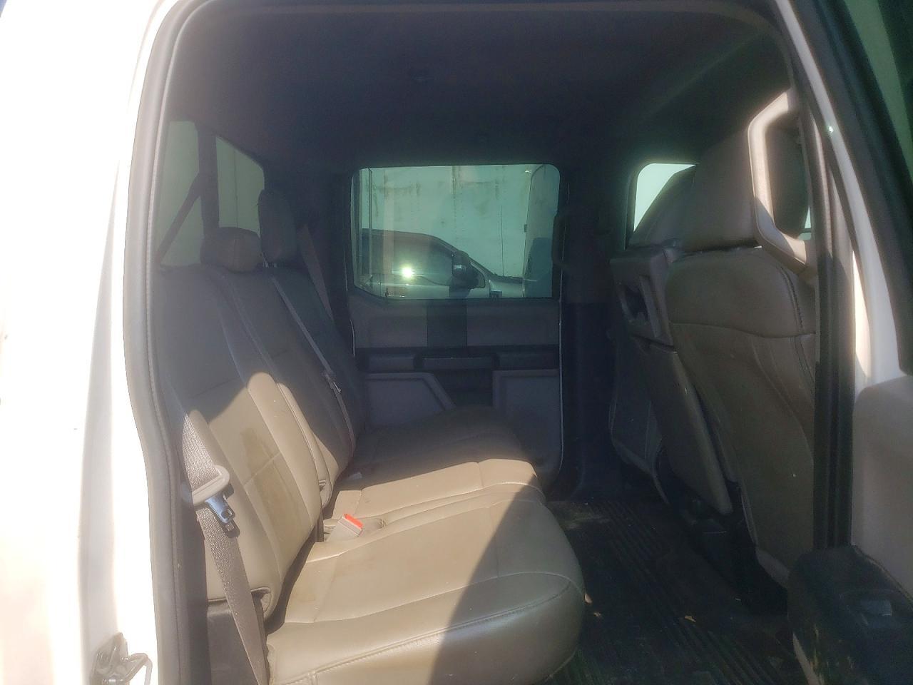2019 Ford F350 Super Duty - zdjęcie 10