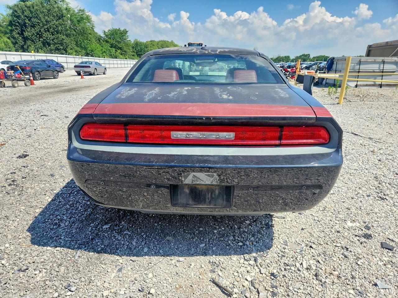 2014 Dodge Challenger Sxt - zdjęcie 6