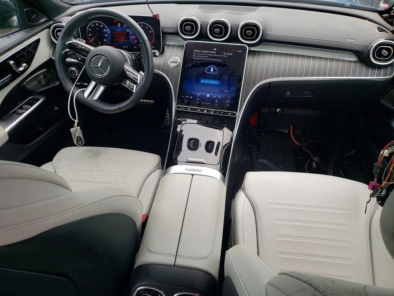 2024 Mercedes-Benz C 300 4Matic - zdjęcie 8