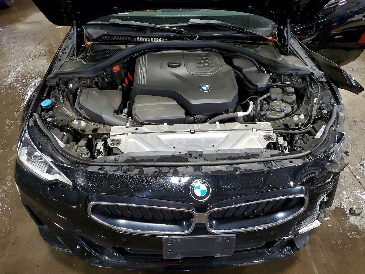 2023 BMW 230Xi - zdjęcie 11