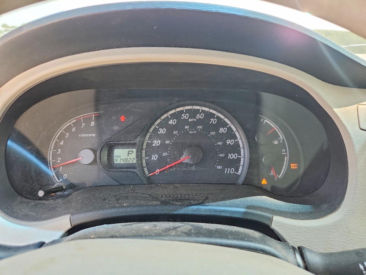 2013 Toyota Sienna Le - zdjęcie 9