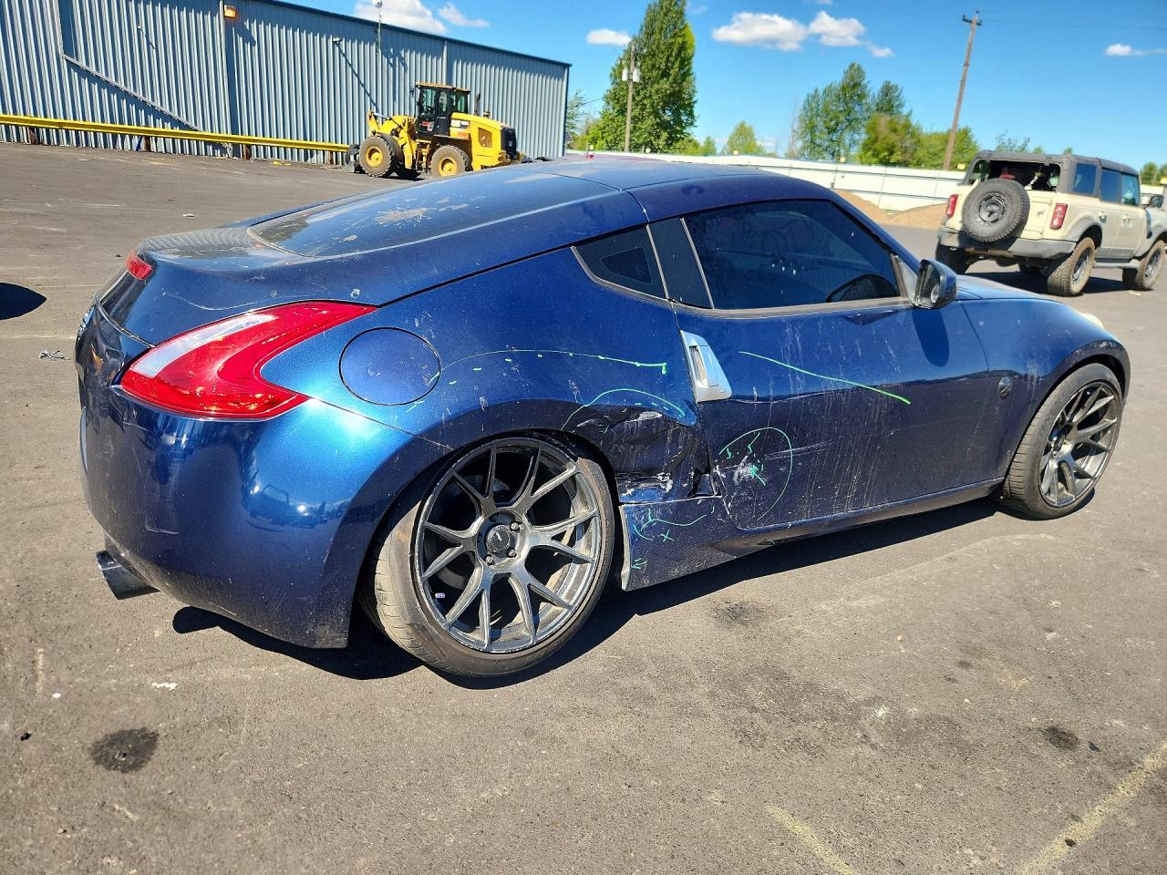2013 Nissan 370Z Base - zdjęcie 3