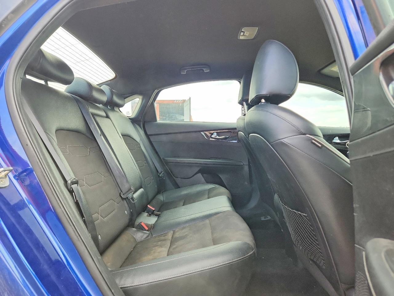 2020 Kia Forte Gt Line - zdjęcie 10
