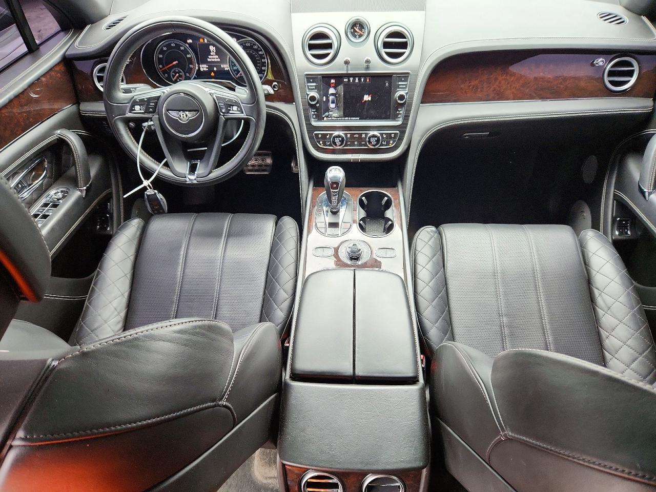 2017 Bentley Bentayga - zdjęcie 8