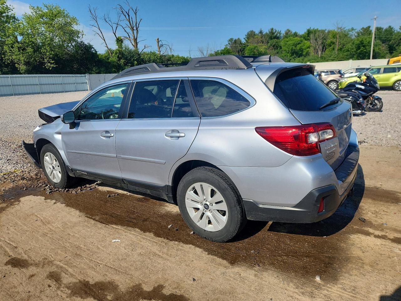 2019 Subaru Outback 2.5I Premium - zdjęcie 2