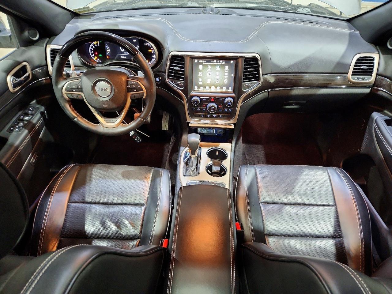2017 Jeep Grand Cherokee Overland - zdjęcie 8