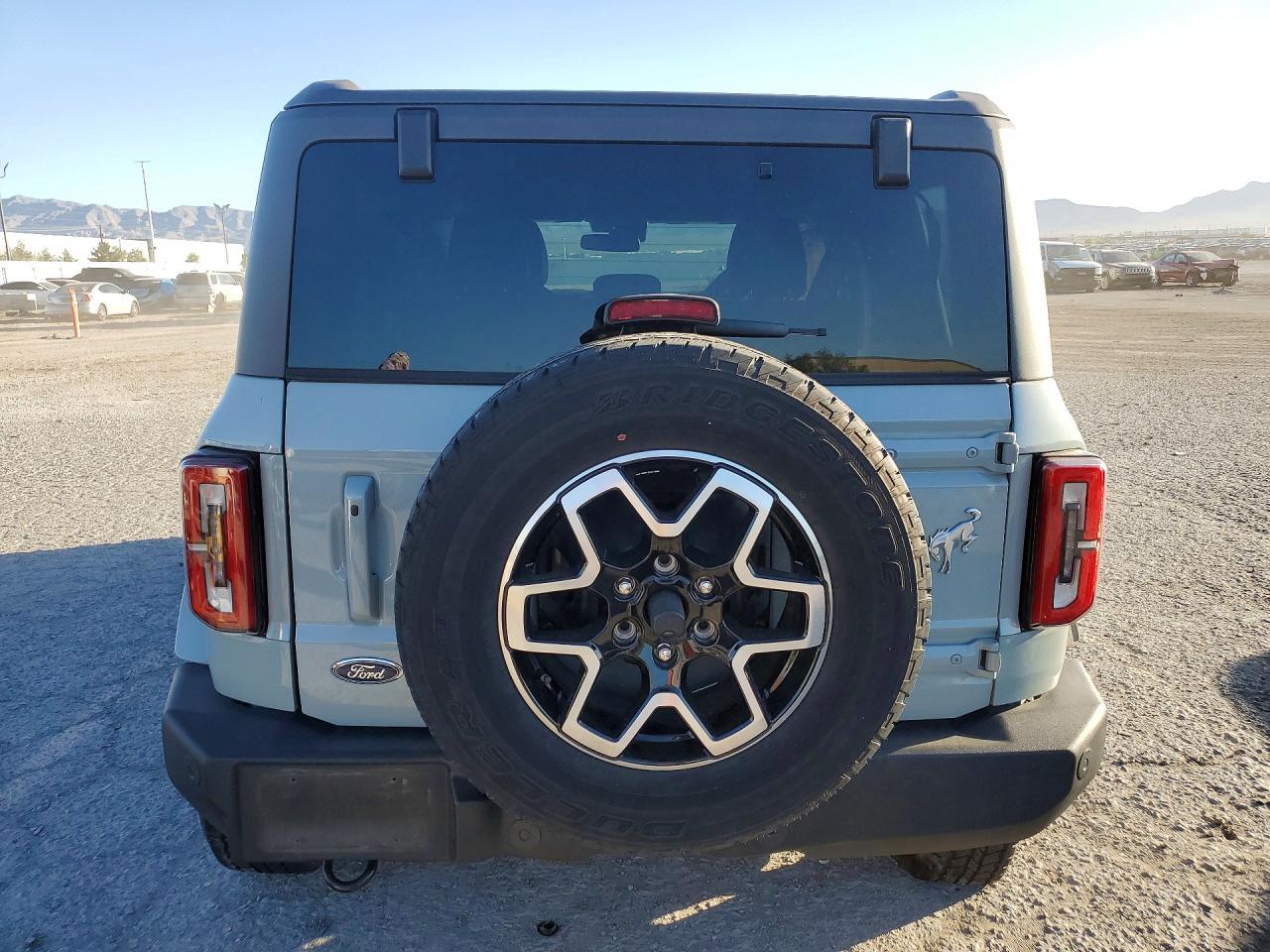 2023 Ford Bronco Base - zdjęcie 6