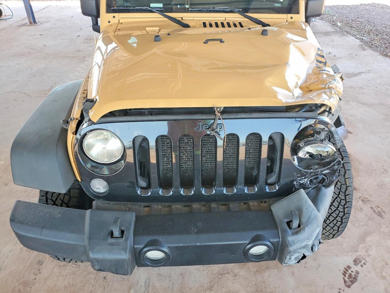 2014 Jeep Wrangler Sport - zdjęcie 12