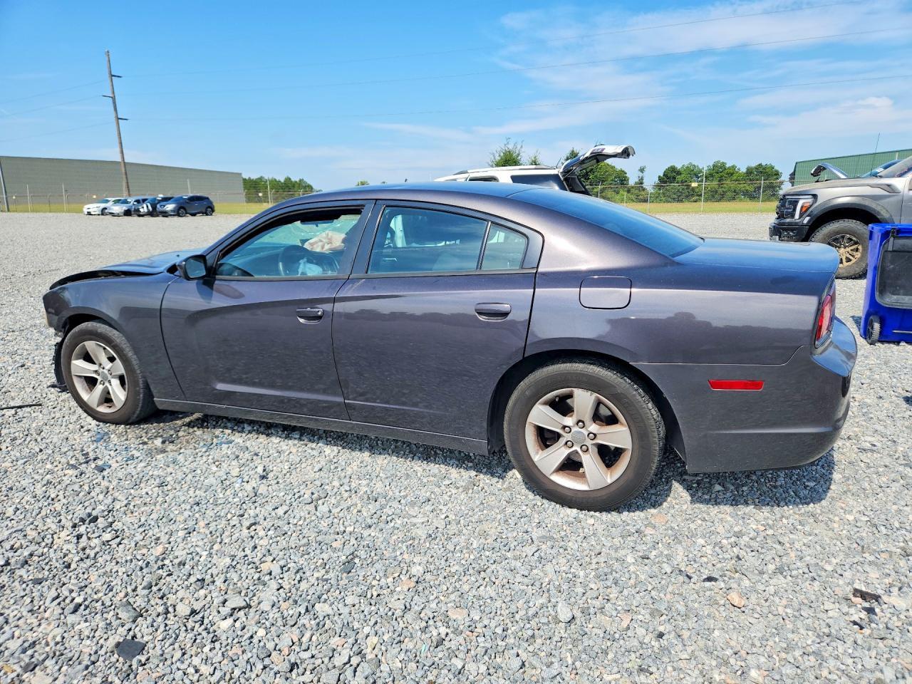 2014 Dodge Charger Se - zdjęcie 2