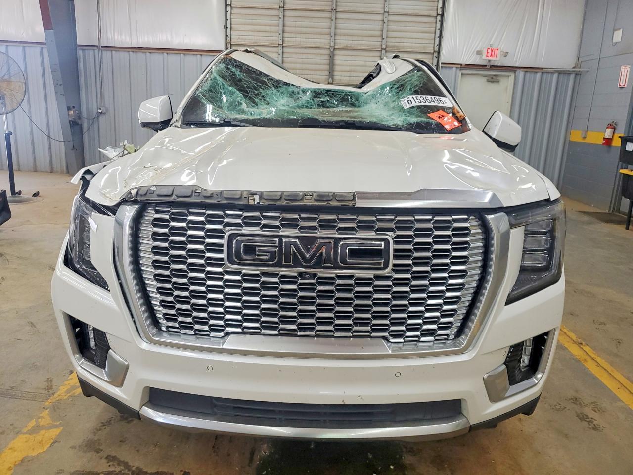 2024 GMC Yukon Denali - zdjęcie 5