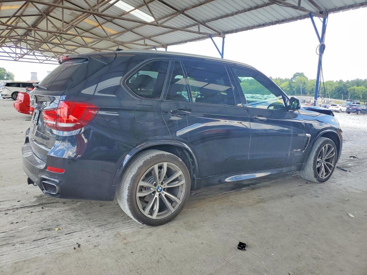 2015 BMW X5 xDrive35I - zdjęcie 3
