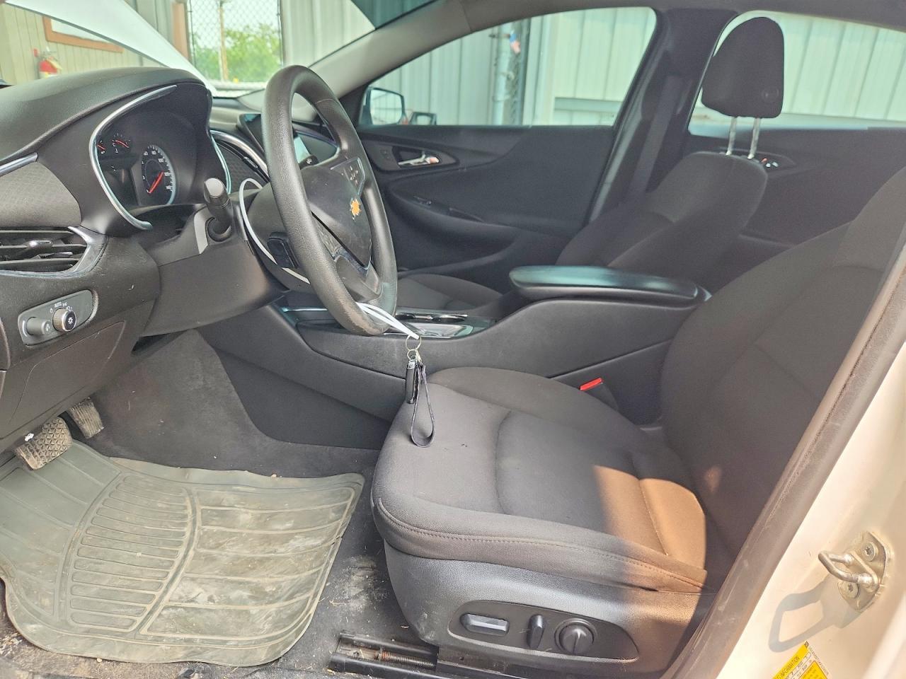 2019 Chevrolet Malibu Lt - zdjęcie 7
