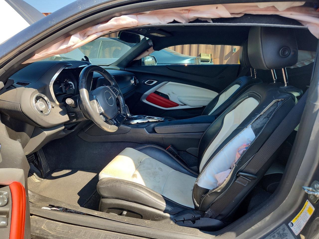 2020 Chevrolet Camaro Lt - zdjęcie 7