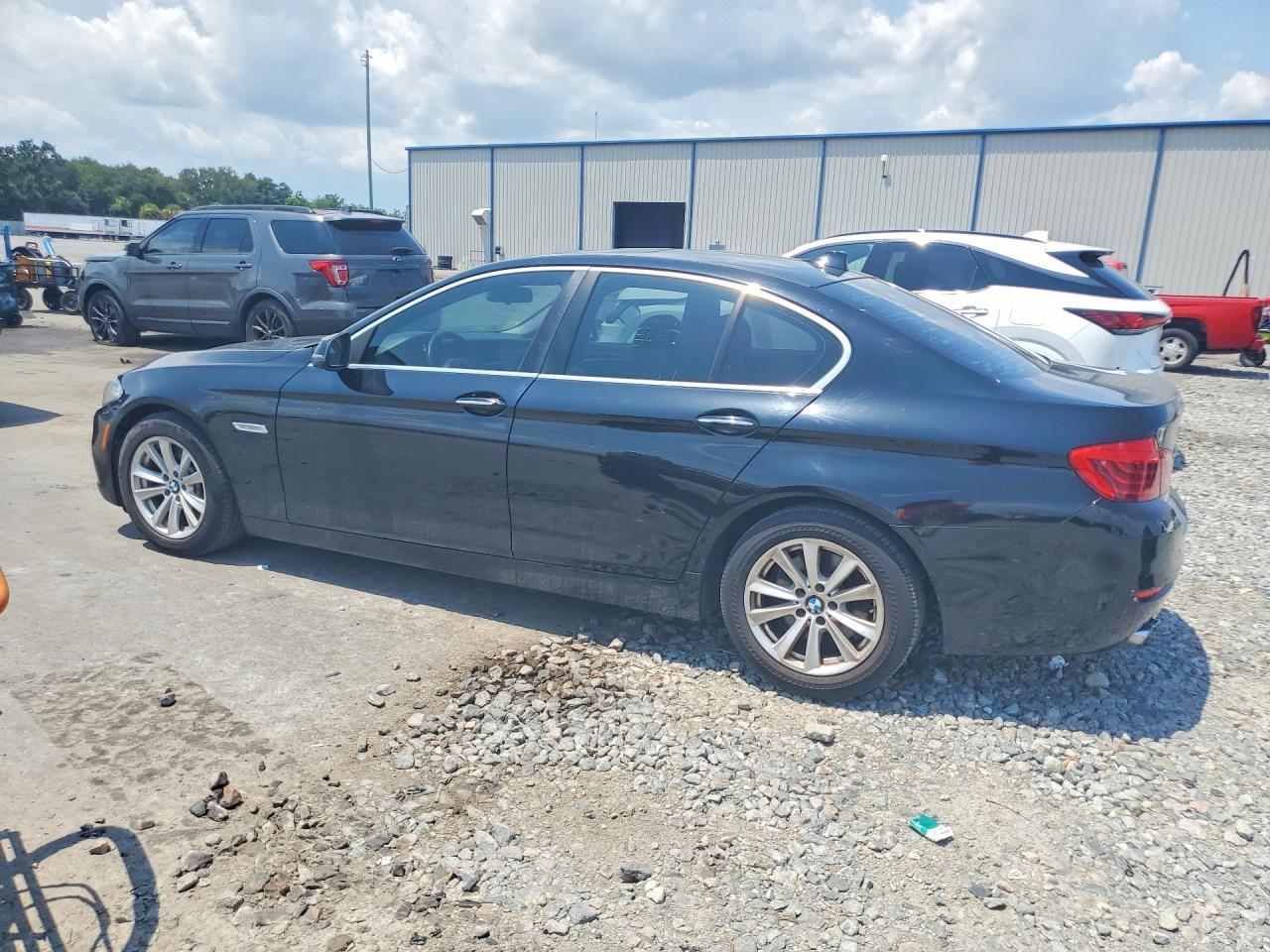 2015 BMW Seria 5 528i - zdjęcie 2
