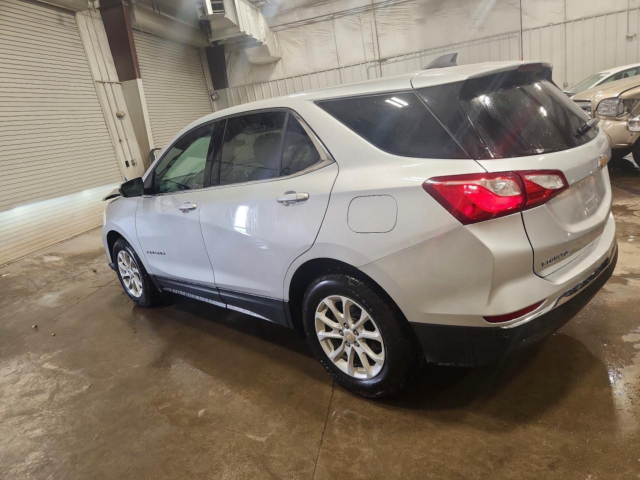 2020 Chevrolet Equinox Lt - zdjęcie 2