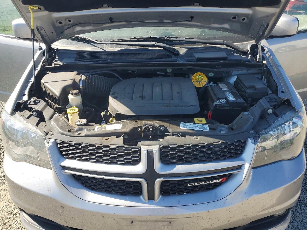 2019 Dodge Grand Caravan Gt - zdjęcie 12