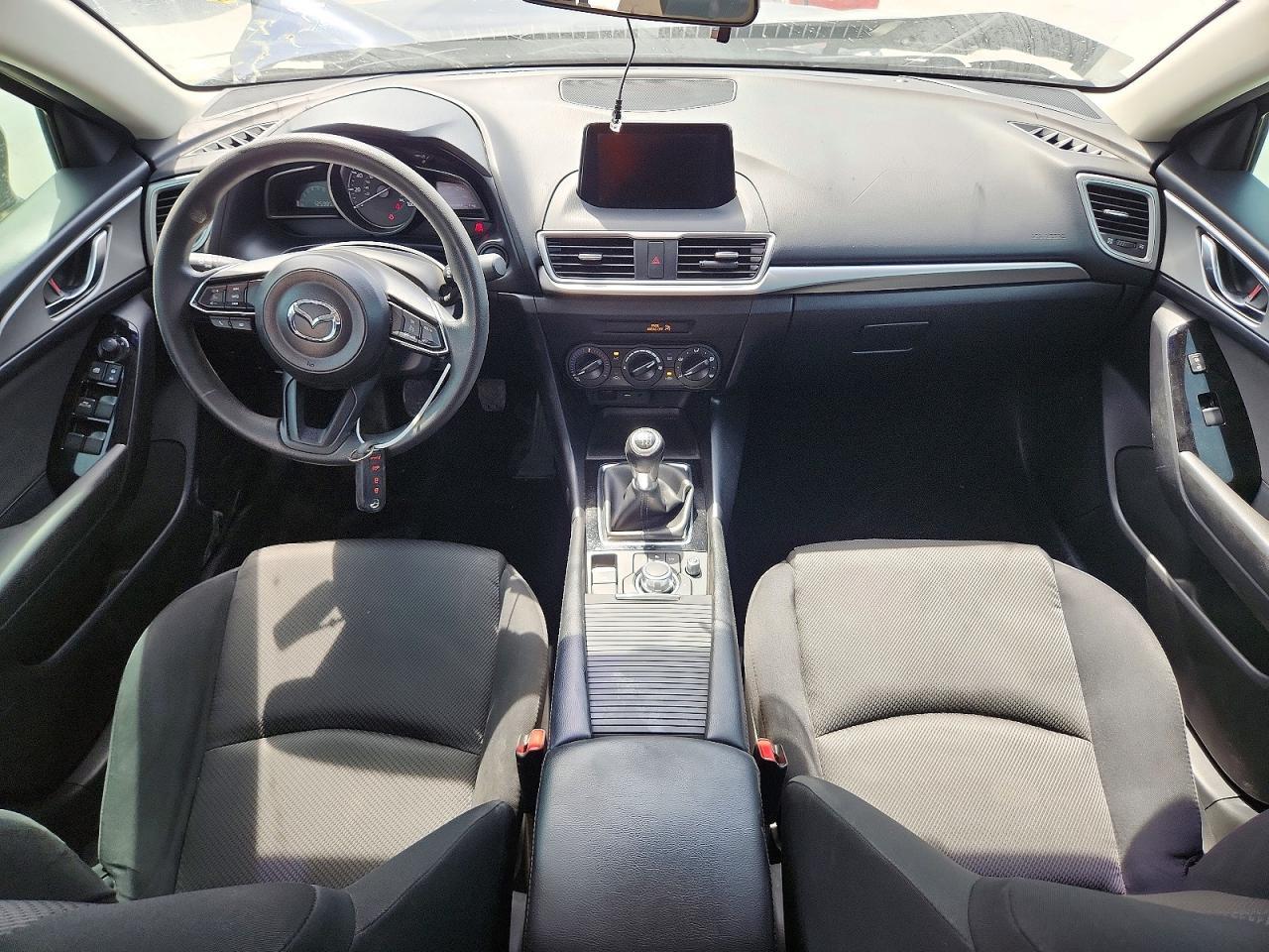 2017 Mazda 3 Sport - zdjęcie 8
