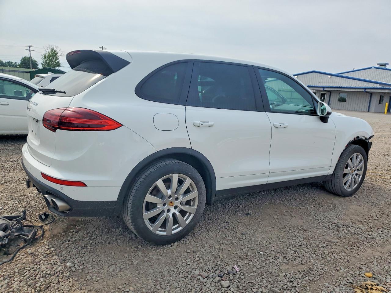 2018 Porsche Cayenne S - zdjęcie 3
