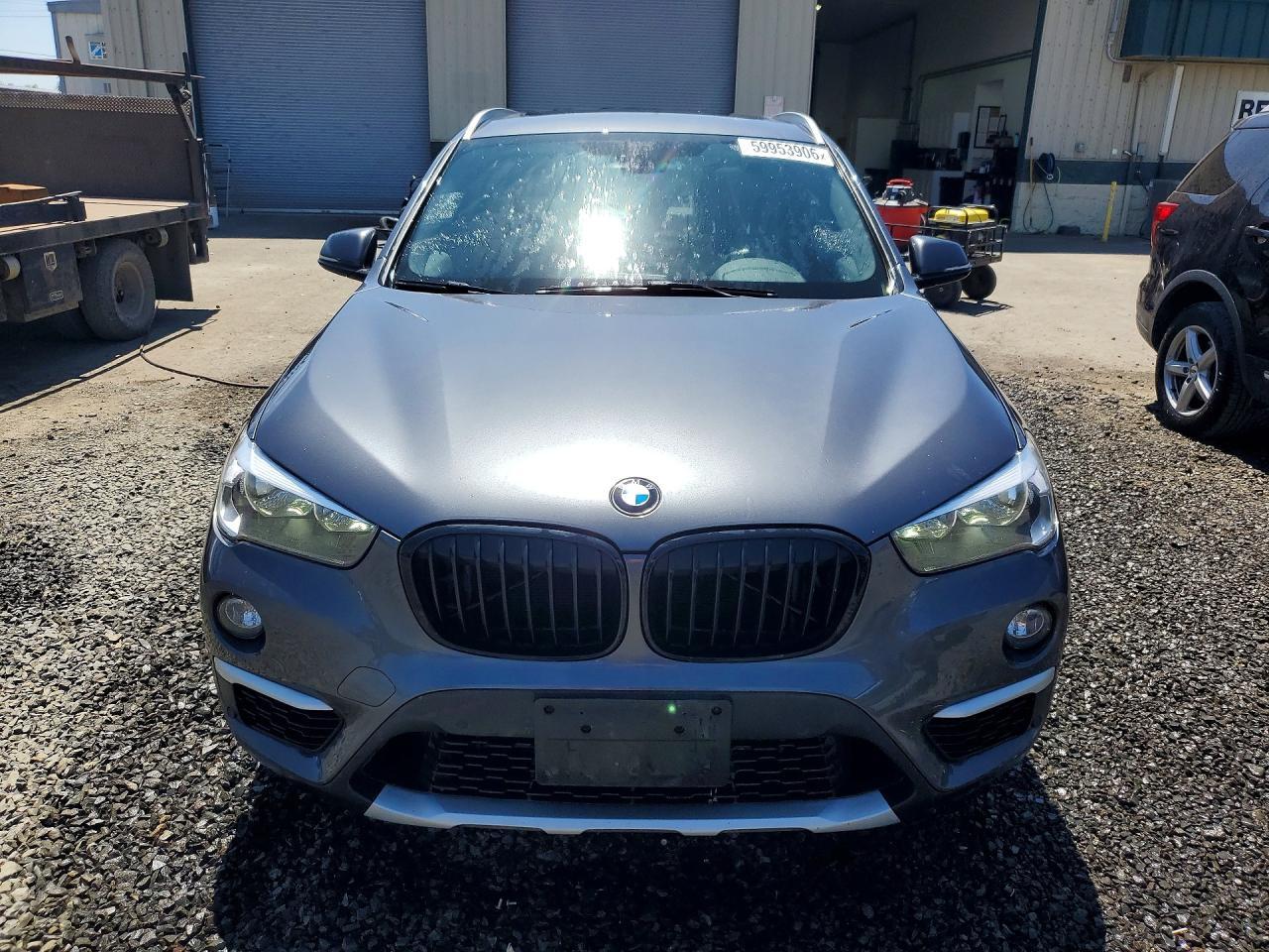 2016 BMW X1 xDrive28I - zdjęcie 5