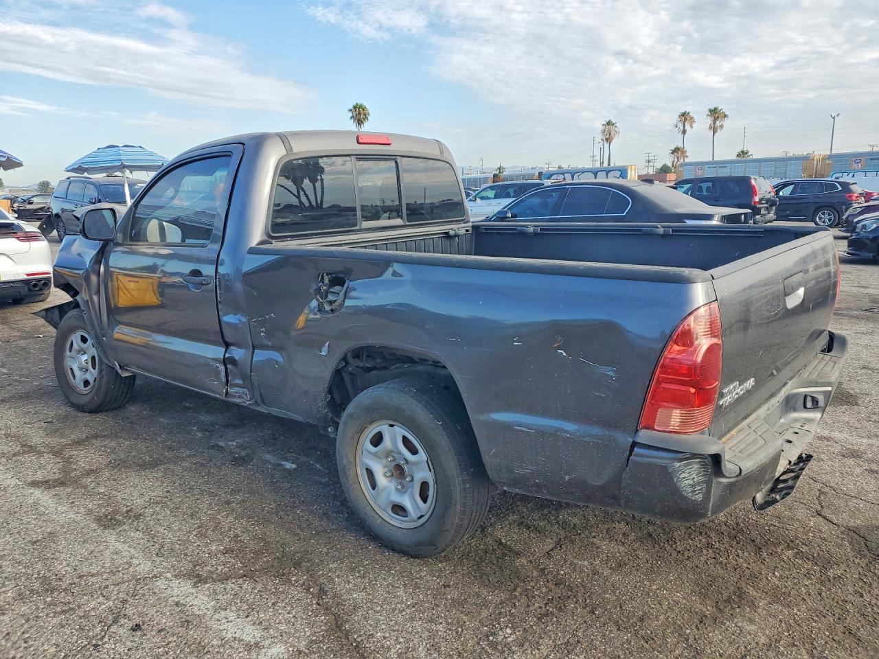 2013 Toyota Tacoma Base - zdjęcie 2