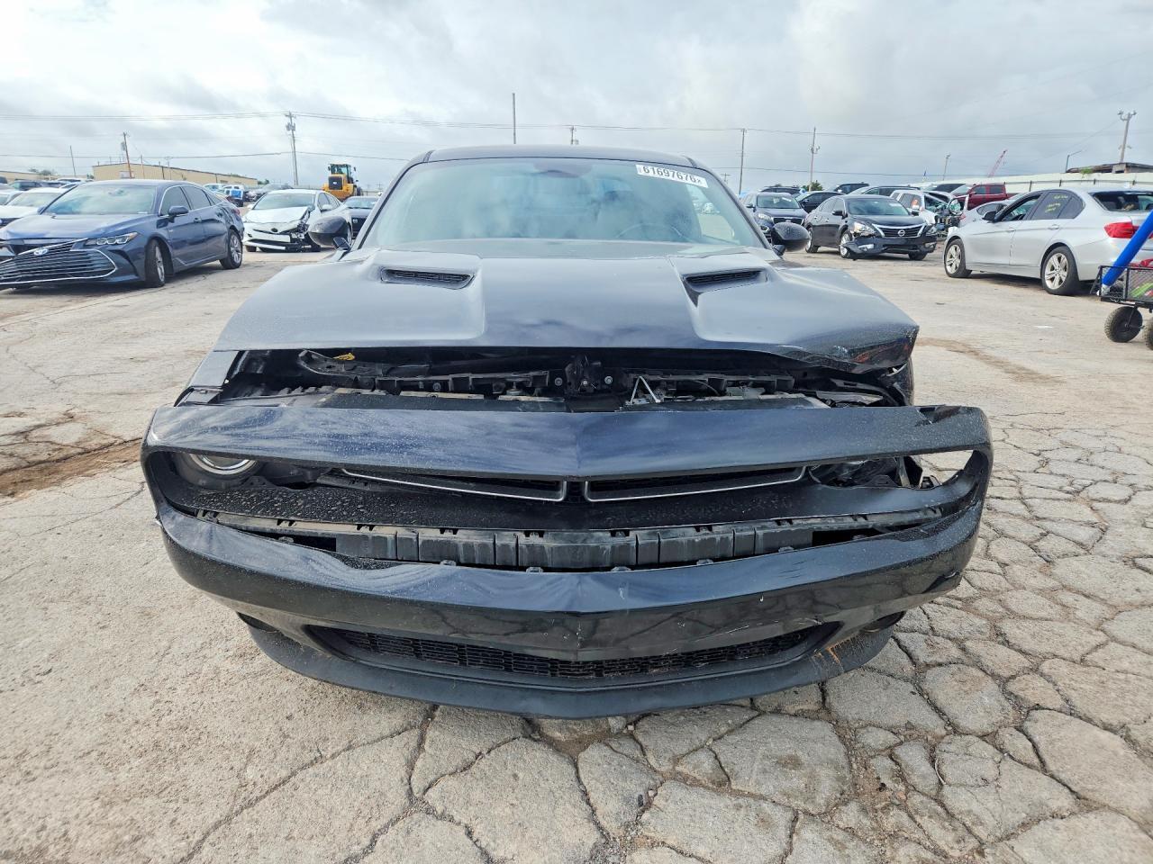 2017 Dodge Challenger Sxt - zdjęcie 5