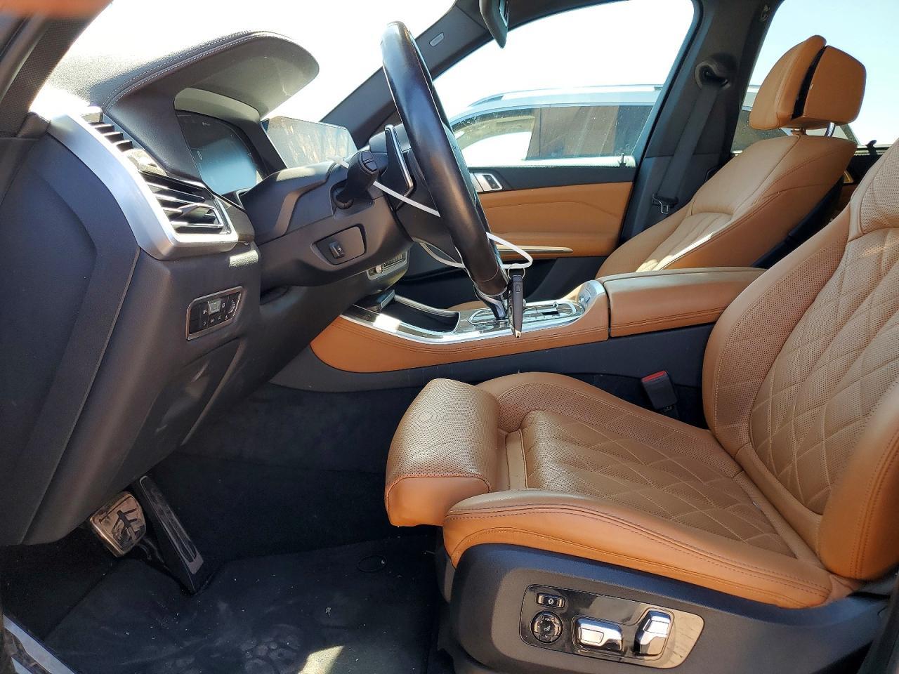2023 BMW X5 xDrive45E - zdjęcie 7
