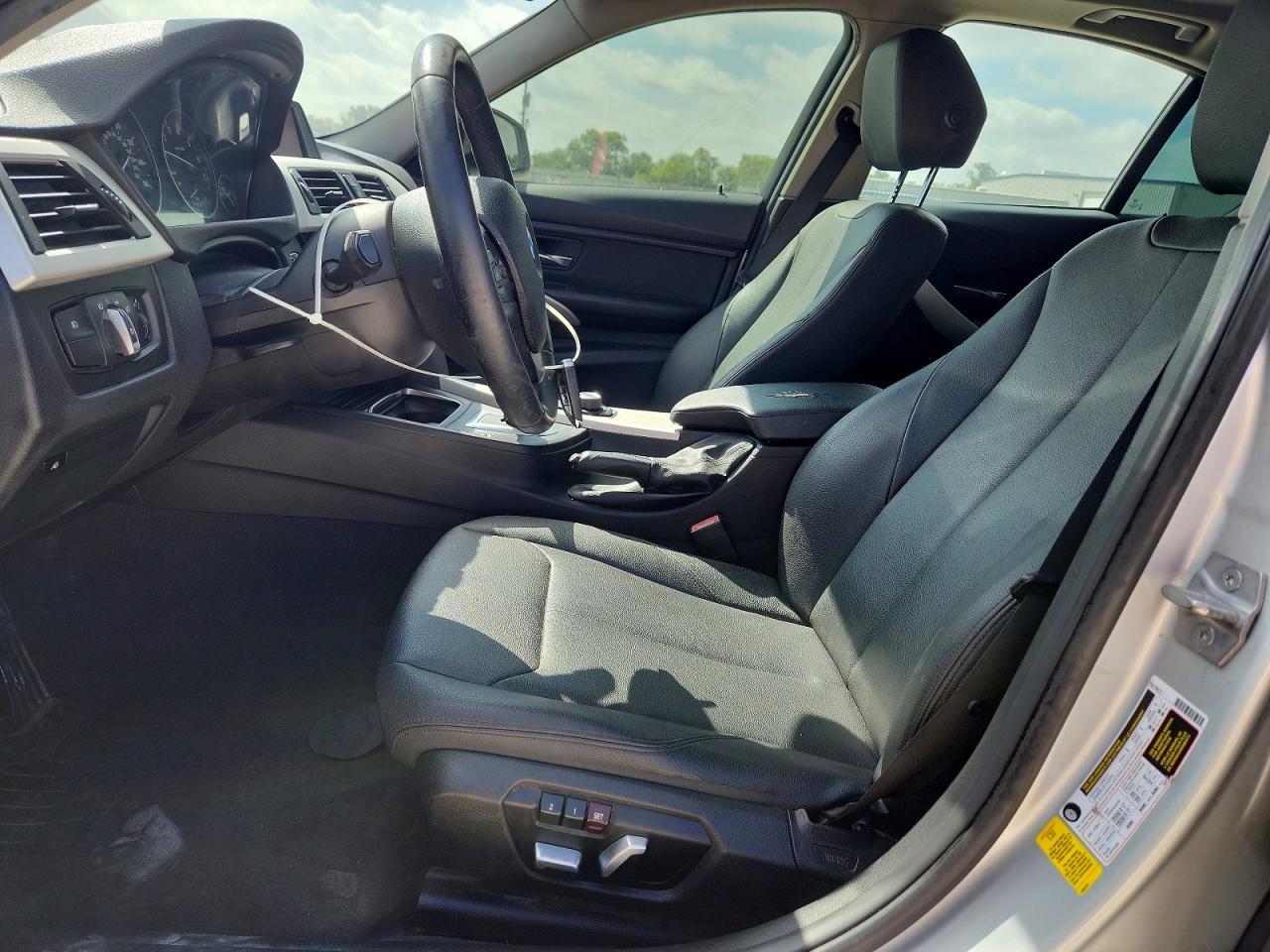 2018 BMW 320 I - zdjęcie 7