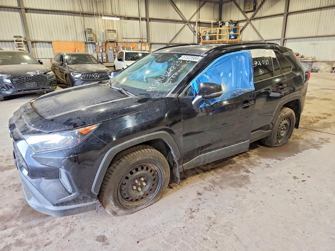 2019 Toyota Rav4 Le - zdjęcie główne